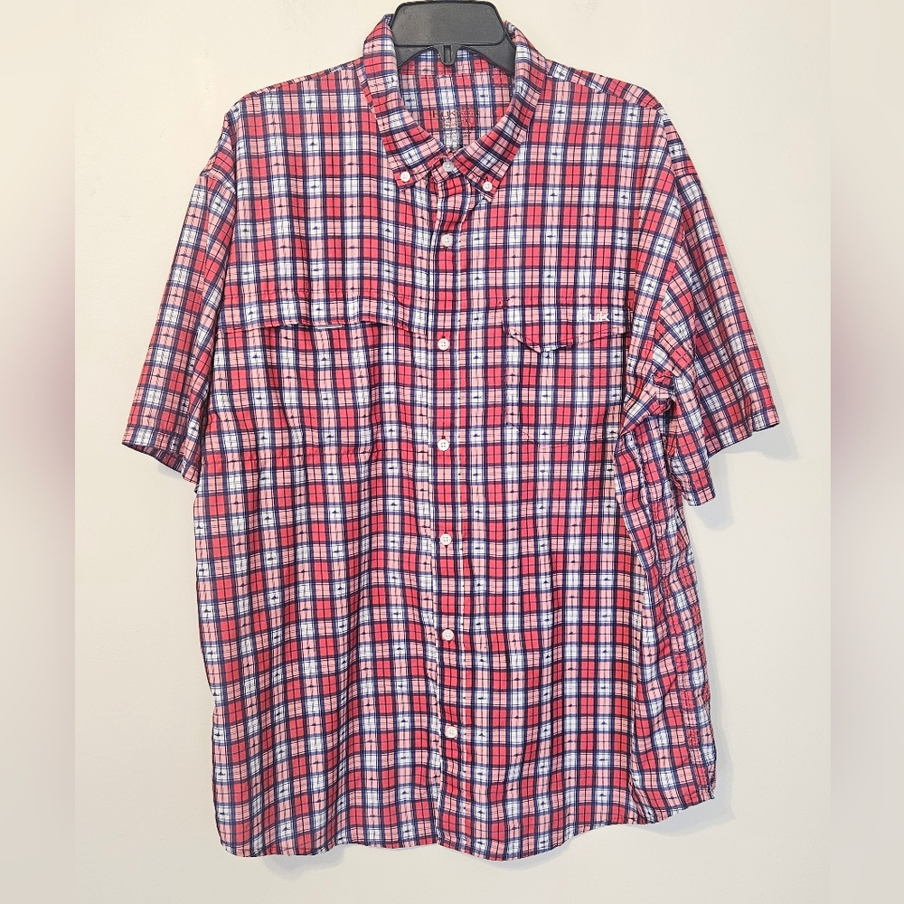 HUK Performance Shirt Size XL EUC